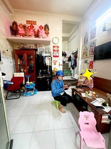 Hình ảnh Bán nhà đường Phạm Văn Chí, Quận 6