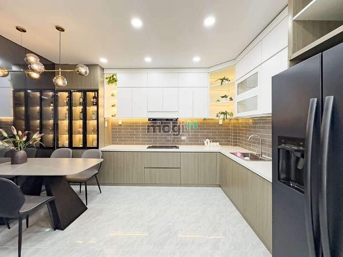Hình ảnh Nhà đẹp Full nội thất ngay Lê Quang Định-Bình Thạnh