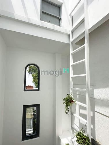 Hình ảnh Nhà đẹp Full nội thất ngay Lê Quang Định-Bình Thạnh