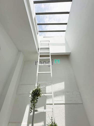 Hình ảnh Nhà đẹp Full nội thất ngay Lê Quang Định-Bình Thạnh