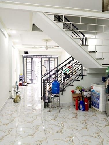 Hình ảnh Bán nhà đường Phạm Văn Bạch, Tân Bình