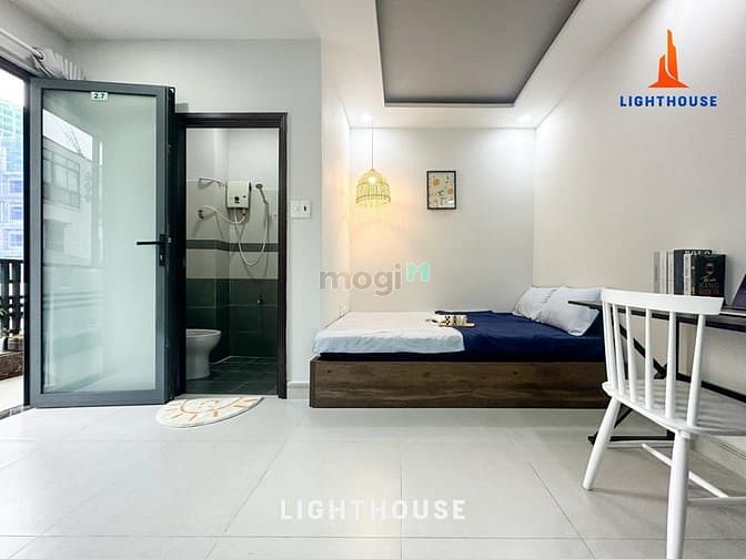 Hình ảnh Studio cao cấp full nội thất nằm ngay trung tâm ban công cực thoáng