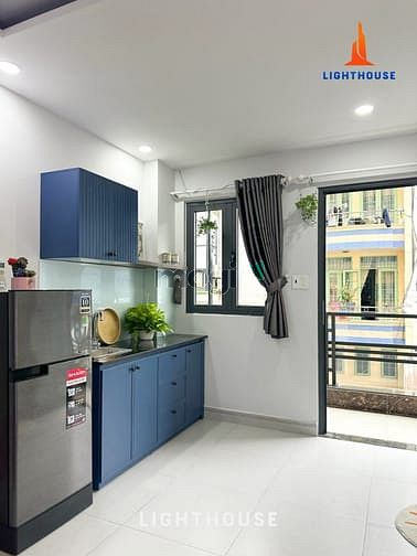 Hình ảnh Studio cao cấp full nội thất nằm ngay trung tâm ban công cực thoáng