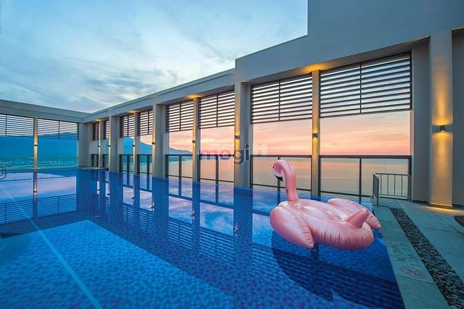 Hình ảnh cần bán căn, 1PN, 65m2, Alphanam Apartment view biển Mỹ Khê và phố.