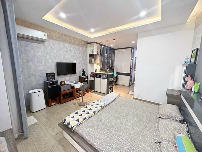 Hình ảnh Phan Huy Ich, 57m2, 5 tầng, HXH, Tân Bình.