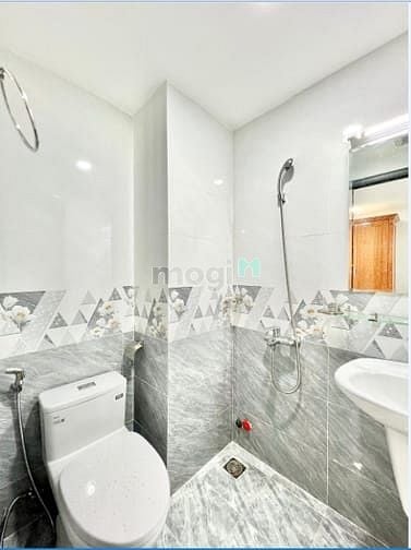 Hình ảnh 💥Phòng Cao Cấp Mới Xây Ngay Bắc Hải Quận 10, Giá Hấp Dẫn