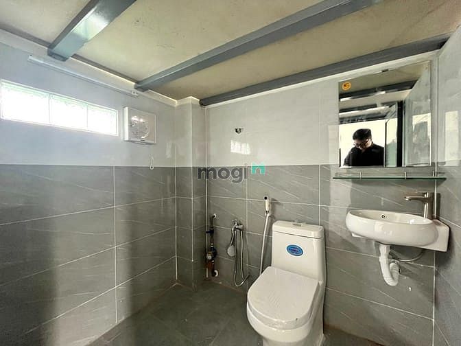 Hình ảnh Duplex New100% Máy Lạnh-Ban Công-Cửa Sổ Gần CVPM Quang Trung