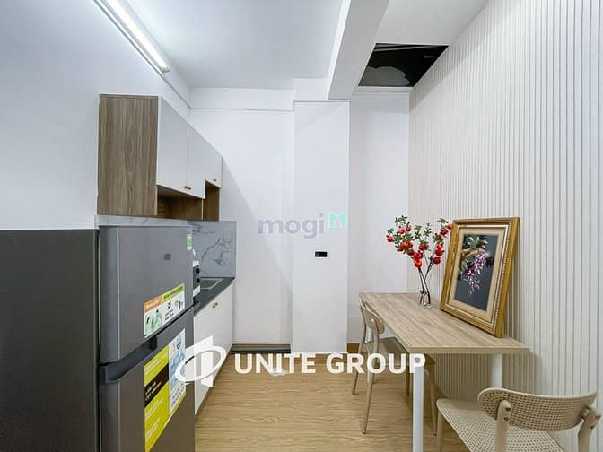 Hình ảnh 1 cái studio full nội thất, gần Lotte hầu như không ai để ý