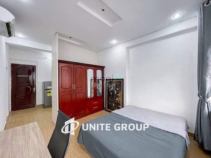Hình ảnh 1 cái studio full nội thất, gần Lotte hầu như không ai để ý