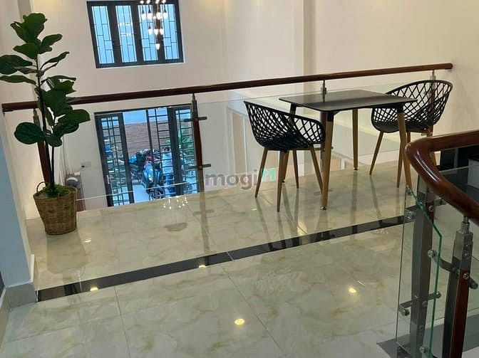 Hình ảnh Giảm sốc 600tr Biệt thự Siêu VIP Q10