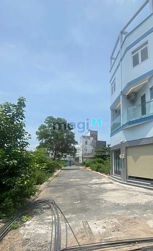 Hình ảnh Bán Đất thổ cư Đường Số 11 Phường Cát Lái Quận 2 dt 82,2m2 ngang >5m