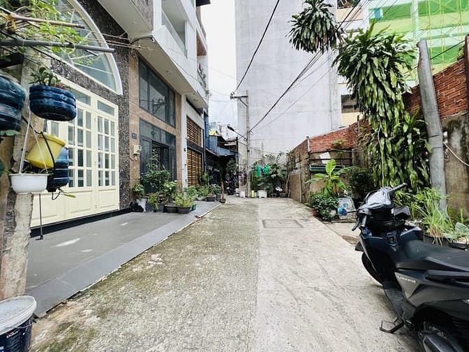Hình ảnh Nhà ngay Q10, kinh doanh cực tốt
