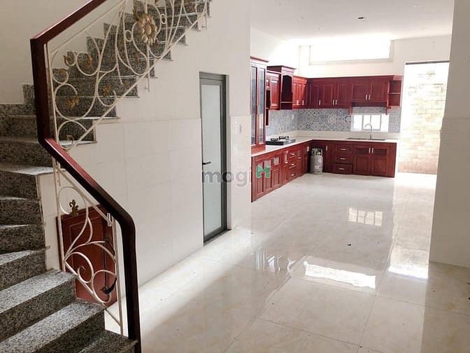 Hình ảnh Nhà ngay Q10, kinh doanh cực tốt