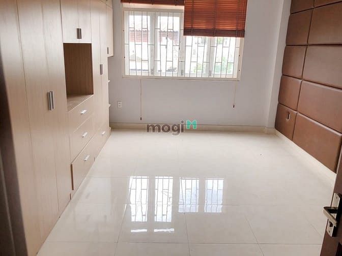 Hình ảnh Nhà ngay Q10, kinh doanh cực tốt