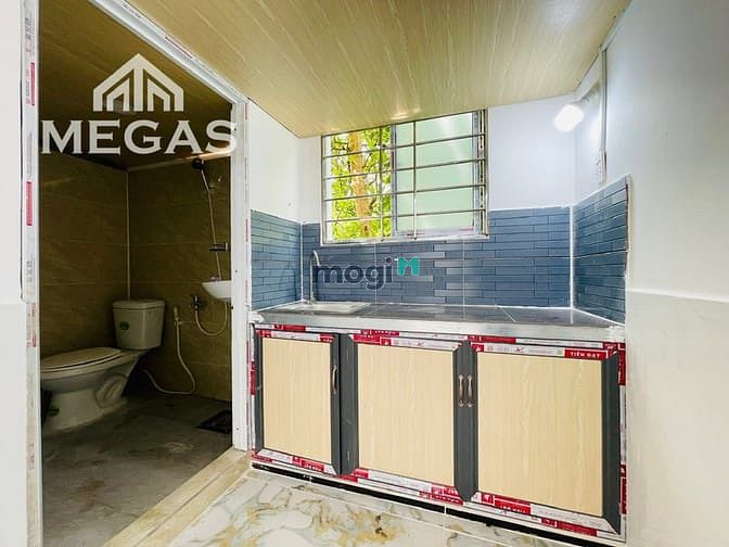 Hình ảnh Phòng trọ Mới Xây Có Gác + Máy Lạnh + Thang Máy