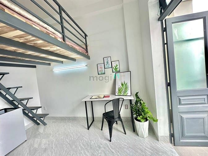 Hình ảnh Duplex bancol gần đại học iuh và vlu