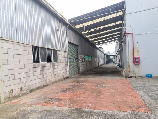 Hình ảnh Cho Thuê kho, Xưởng 1700m² thới an Q12