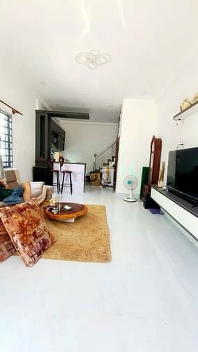 Hình ảnh Bán căn Góc 2 mặt HXH Lạc Long Quân Tân Bình – chưa đến 4 tỷ