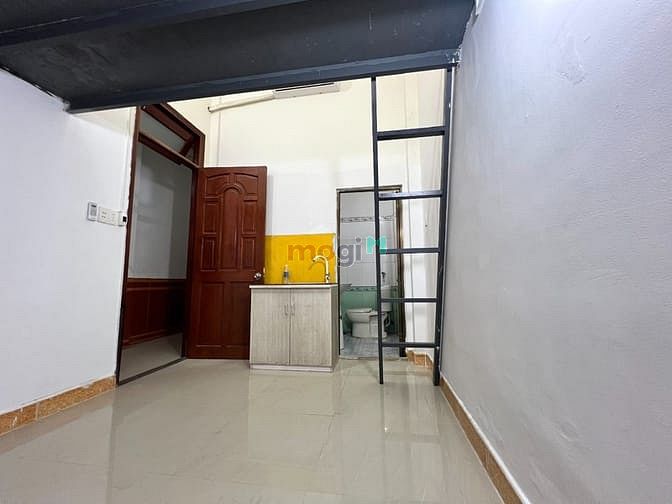 Hình ảnh Duplex Nội Thất Đầy Đủ Gần ĐH GTVT-LĐXH-CVPM Quang Trung