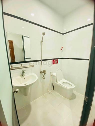 Hình ảnh Cho thuê phòng trọ giá rẻ full nội thất quận Tân Phú