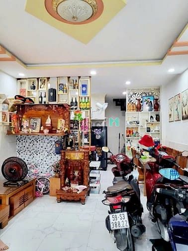 Hình ảnh Nhà hẻm ô tô 2 tầng 42m2 gần Aeon Bình Tân
