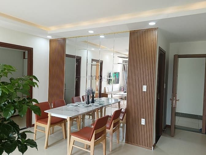 Hình ảnh Chung cư Iris Tower chỉ 300tr căn 2pn2wc ngay khu Vsip1