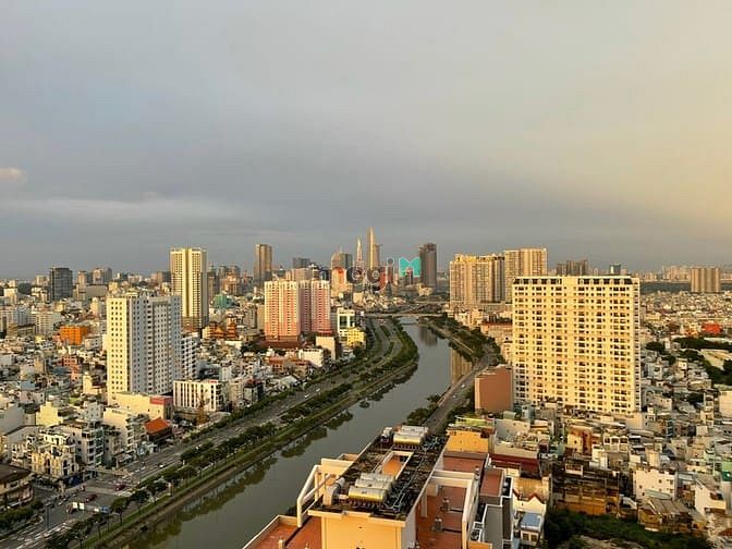Hình ảnh Bán gấp Trang Chủ MB66.COM / Đăng Ký Tặng 66K Gold view Bến Vân Đồn 2PN, 1WC 70m2, 3,7 tỷ.
