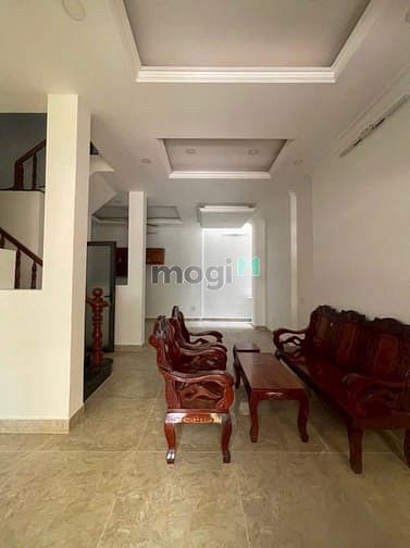 Hình ảnh Cho thuê nhà phố dạng biệt thự mini, Thạnh Xuân Q12