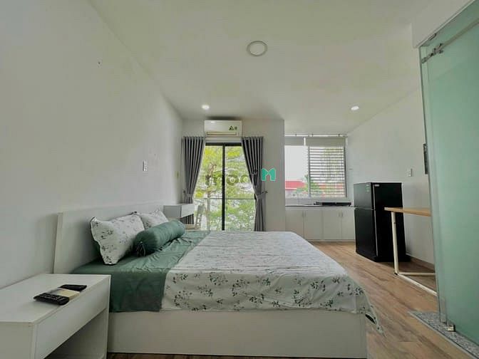 Hình ảnh Cho Thuê Căn Hộ Ban Công Full NT Ngay Vòng Xoay Lăng Cha Cả