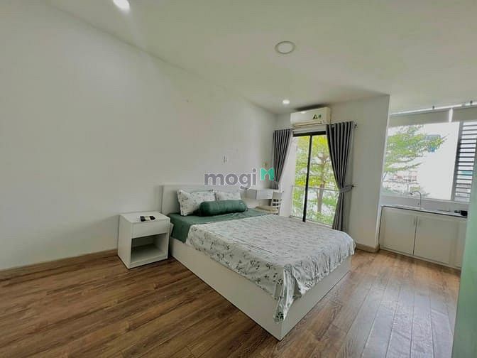 Hình ảnh Cho Thuê Căn Hộ Ban Công Full NT Ngay Vòng Xoay Lăng Cha Cả