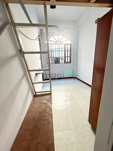 Hình ảnh Phòng có GÁC, MÁY LẠNH giá 3tr2