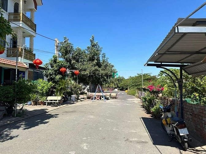 Hình ảnh Bán Đất Đường xe hơi tránh nhau 8m, Gần Đại học Văn Hóa, Phước Long B