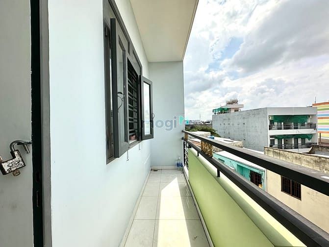 Hình ảnh studio Bancol free phí dịch vụ và xe. Thoáng sáng sạch sẽ, gần Hufi