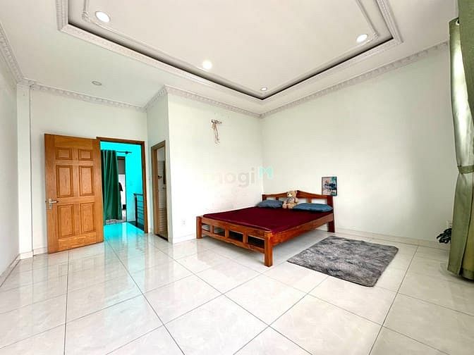 Hình ảnh studio Bancol free phí dịch vụ và xe. Thoáng sáng sạch sẽ, gần Hufi