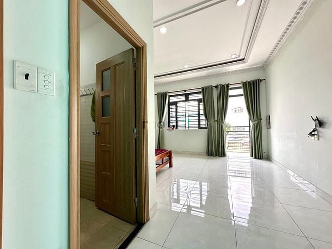 Hình ảnh studio Bancol free phí dịch vụ và xe. Thoáng sáng sạch sẽ, gần Hufi