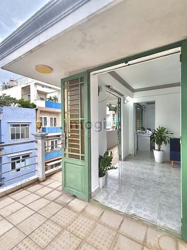 Hình ảnh Mb6623 nạp rút nhanh chóng Penthouse sân thượng đủ đáp trực thăng