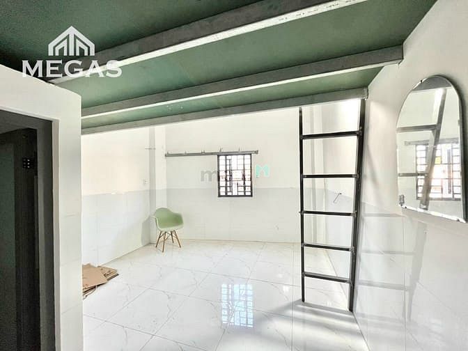 Hình ảnh Duplex Máy Lạnh-Cửa Sổ-Thang Máy Gần Ngã Tư An Sương