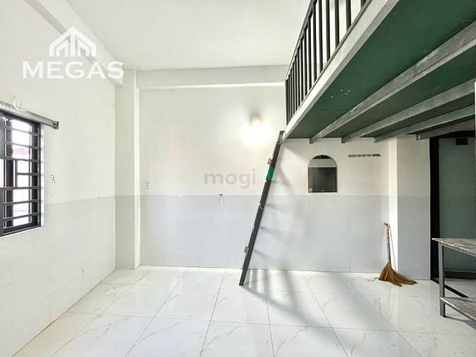 Hình ảnh Duplex Máy Lạnh-Cửa Sổ-Thang Máy Gần Ngã Tư An Sương