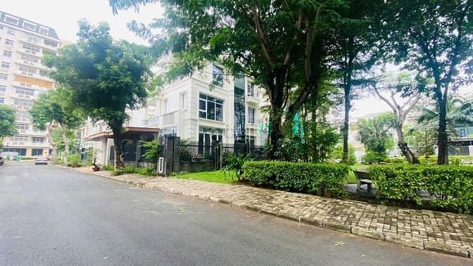 Hình ảnh Bán cặp đôi biệt thự Mỹ văn 608m2, nhà mớ đẹp,  sổ hồng đầy đủ