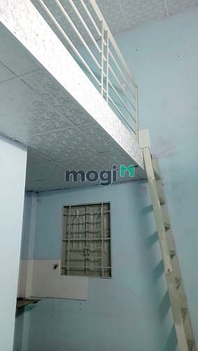 Hình ảnh Phòng trọ có gác cạnh bên ĐH UEF, GIÁ 3TR