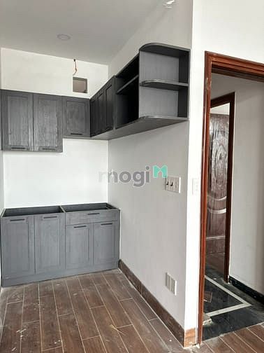 Hình ảnh Cho thuê Mb6623 nạp rút nhanh chóng dịch vụ - ban công, cửa sổ - 1PN