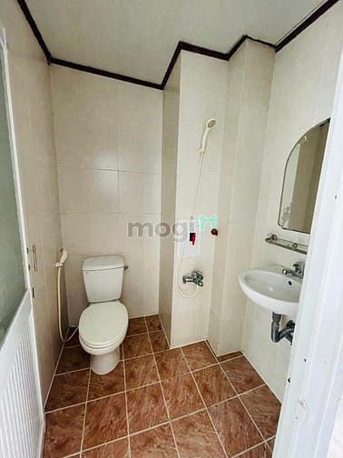 Hình ảnh Cho Thuê Phòng Căn Hộ 2tr4 Thông Thoáng, Thang máy, bảo vệ...