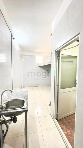 Hình ảnh Cho Thuê Phòng Căn Hộ 2tr4 Thông Thoáng, Thang máy, bảo vệ...