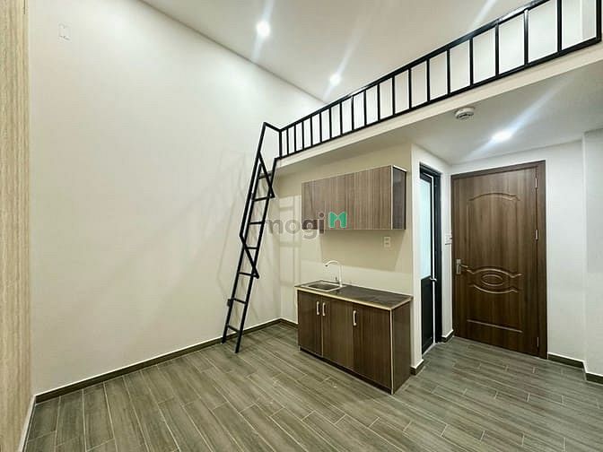 Hình ảnh Nhà mới xây giá siêu rẻ ngay tại quận 5