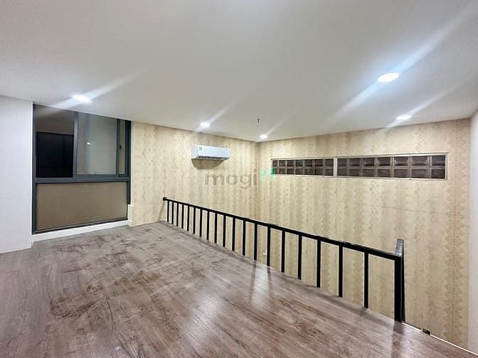 Hình ảnh Nhà mới xây giá siêu rẻ ngay tại quận 5