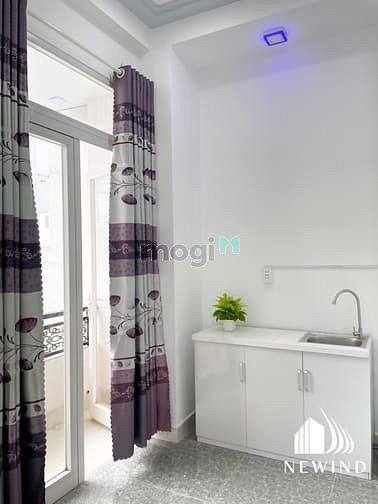 Hình ảnh Studio ban công giá rẻ, ban công cửa sổ thoáng mát