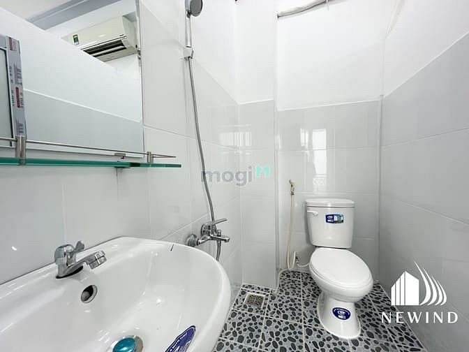 Hình ảnh Studio ban công giá rẻ, ban công cửa sổ thoáng mát