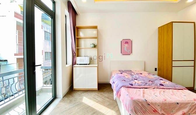 Hình ảnh STUDIO Full Nội thất, Ban công, Cửa sổ tại Trung tâm Q7, Gần chợ