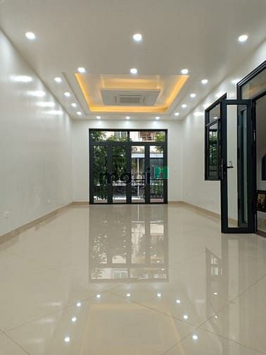 Hình ảnh Cho thuê biệt thự lô góc KĐT Mễ Trì Thượng. DT 150m2, 4 tầng. Giá 40 t