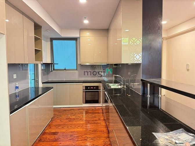 Hình ảnh Cho thuê Trang Chủ MB66.COM / Đăng Ký Tặng 66K 4PN Riviera Point - 180m2, đủ nội thất, lầu cao, 44tr